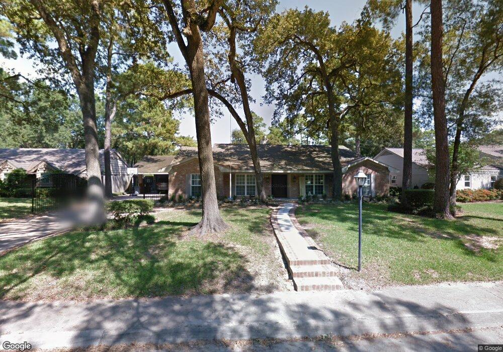 10230 Green Tree Rd, Houston, TX 77042 - photo 1