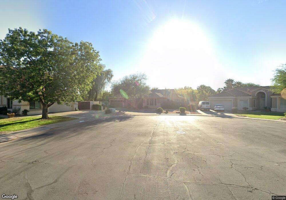 1244 N Tucana Ct, Gilbert, AZ 85234 - photo 1