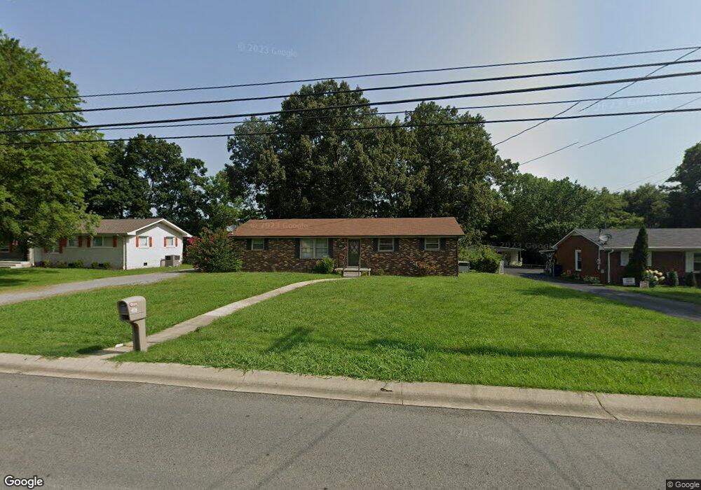 307 Blue Ribbon Pkwy, Shelbyville, TN 37160 - photo 1