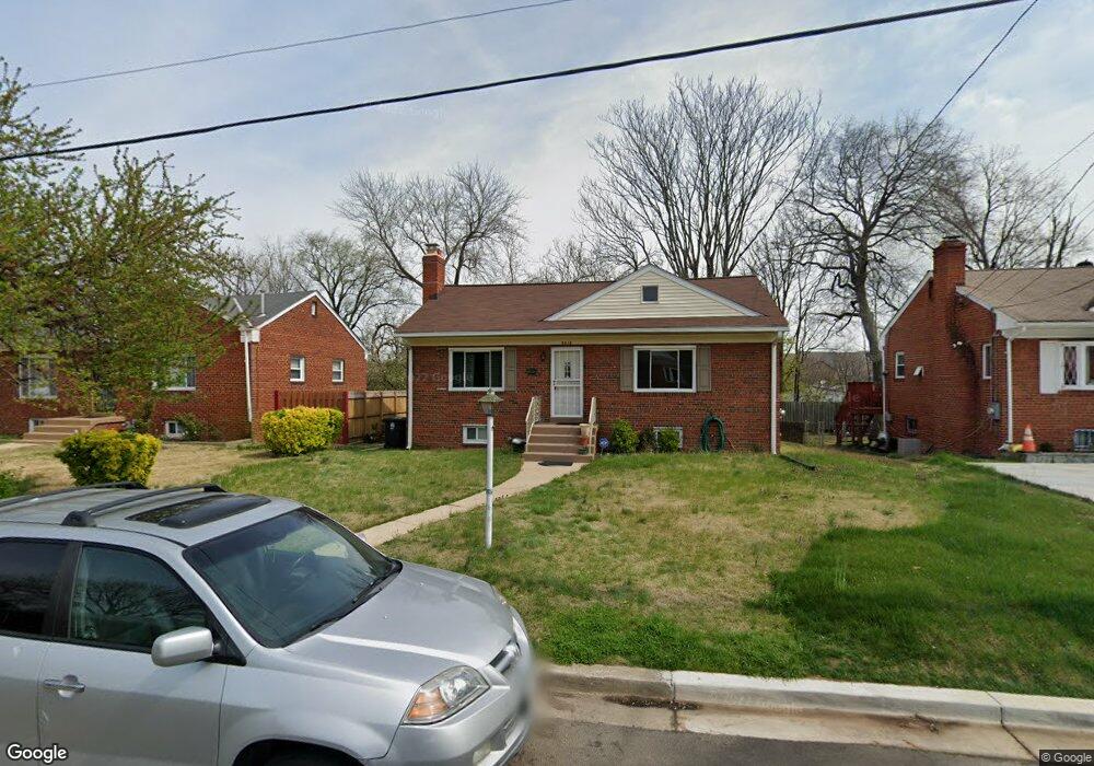 2716 Hawthorne Terrace, Hyattsville, MD 20785 - photo 1