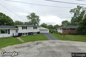 7 Sunset Ct, Oreana, IL 62554