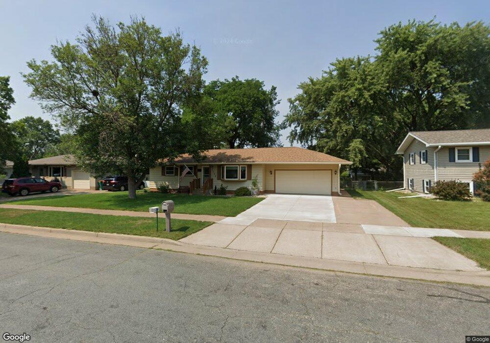 3120 Leslie Ln, Eau Claire, WI 54703 - photo 1