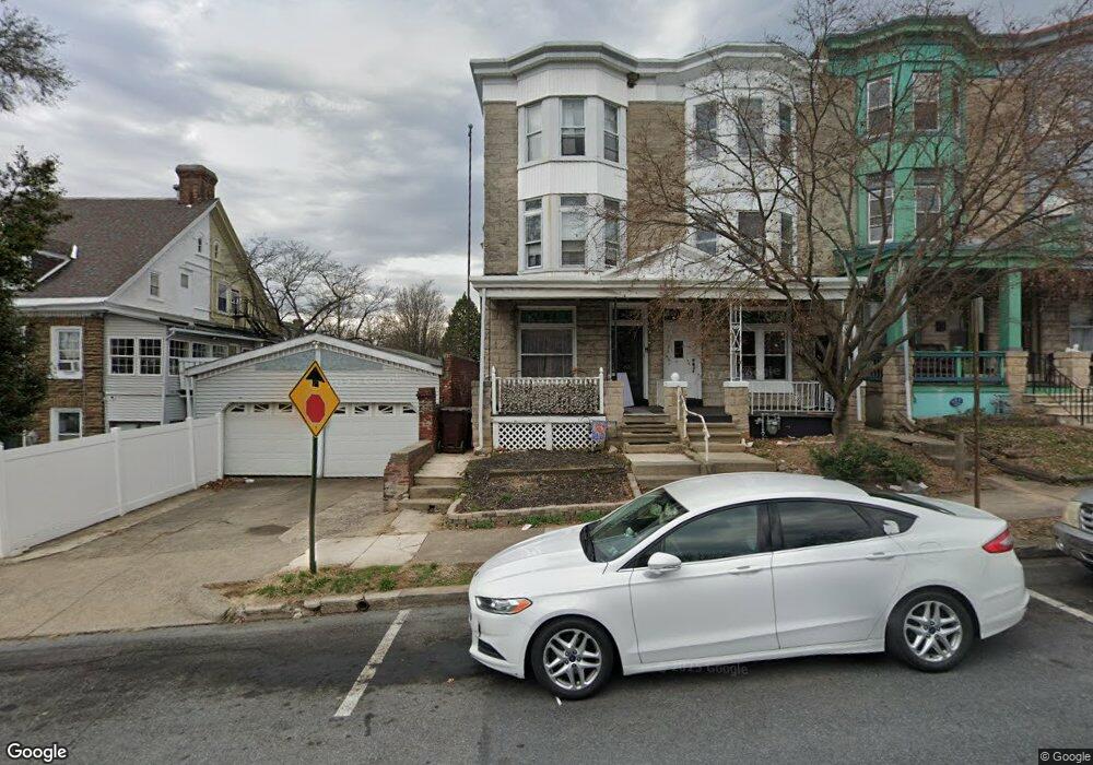 910 N 2nd St, Reading, PA 19601 - photo 1