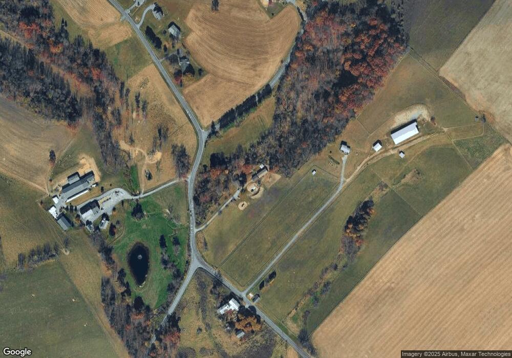 6333 Apple Butter Rd, Slatington, PA 18080 - photo 1