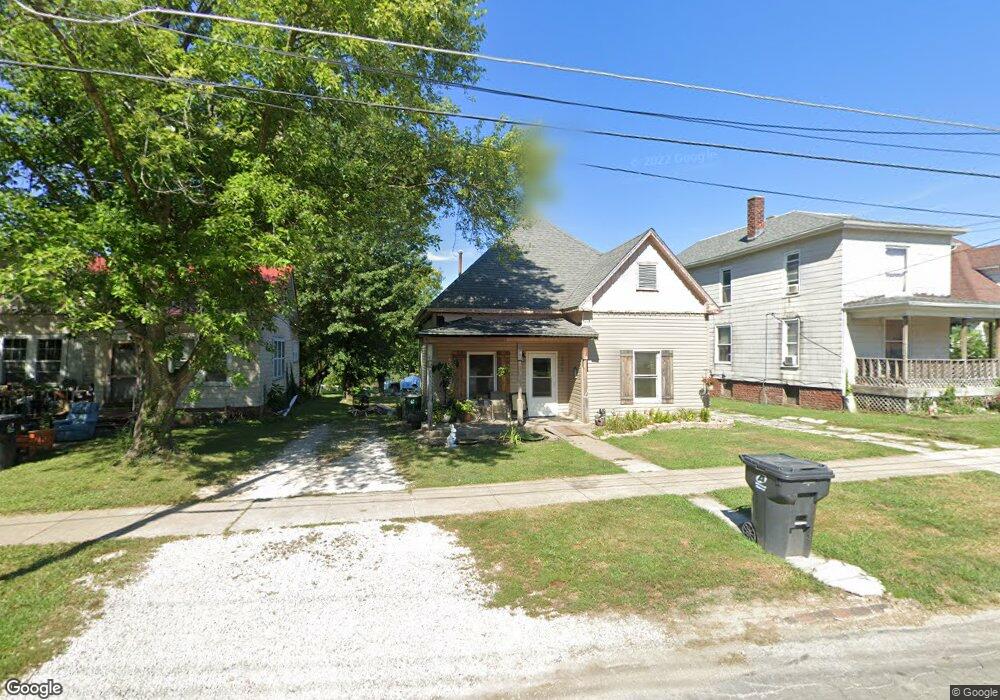 207 Bedford St, Moberly, MO 65270 - photo 1