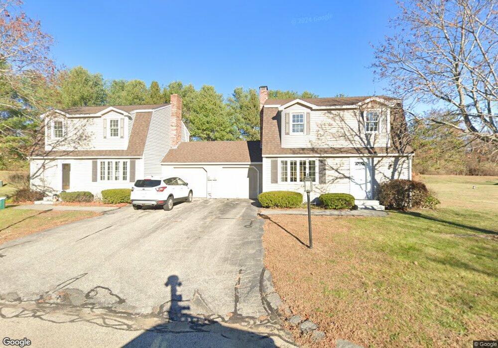 4 The Meadows, Stratham, NH 03885 - photo 1