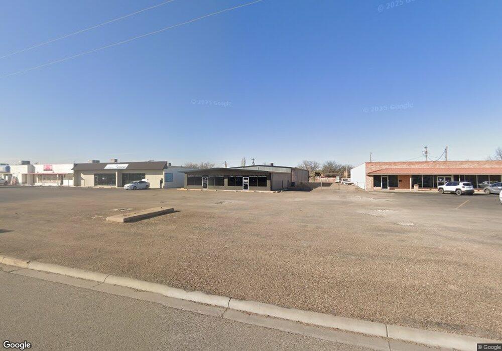 3406 Olton Rd, Plainview, TX 79072 - photo 1