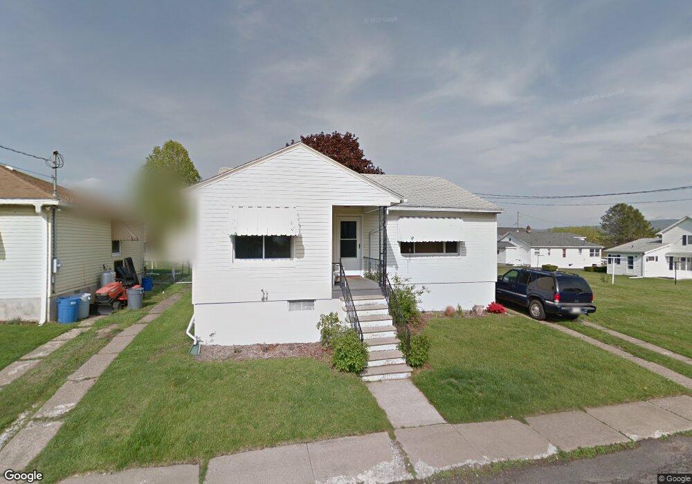 410 Center St, Taylor, PA 18517 - photo 1