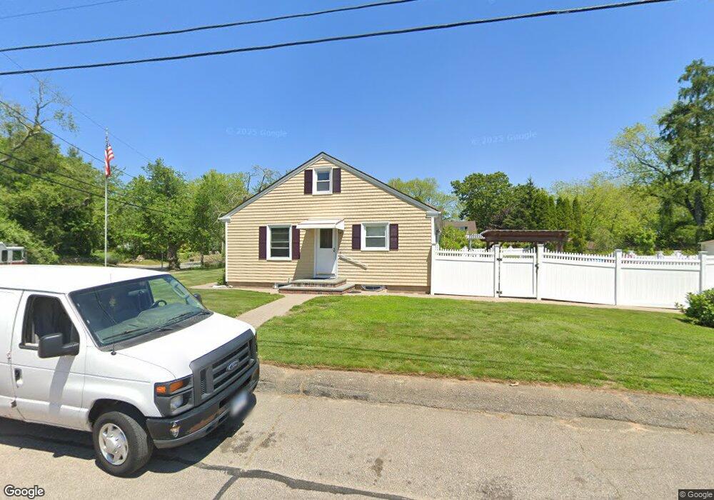 2 Nichols Ln, Westerly, RI 02891 - photo 1