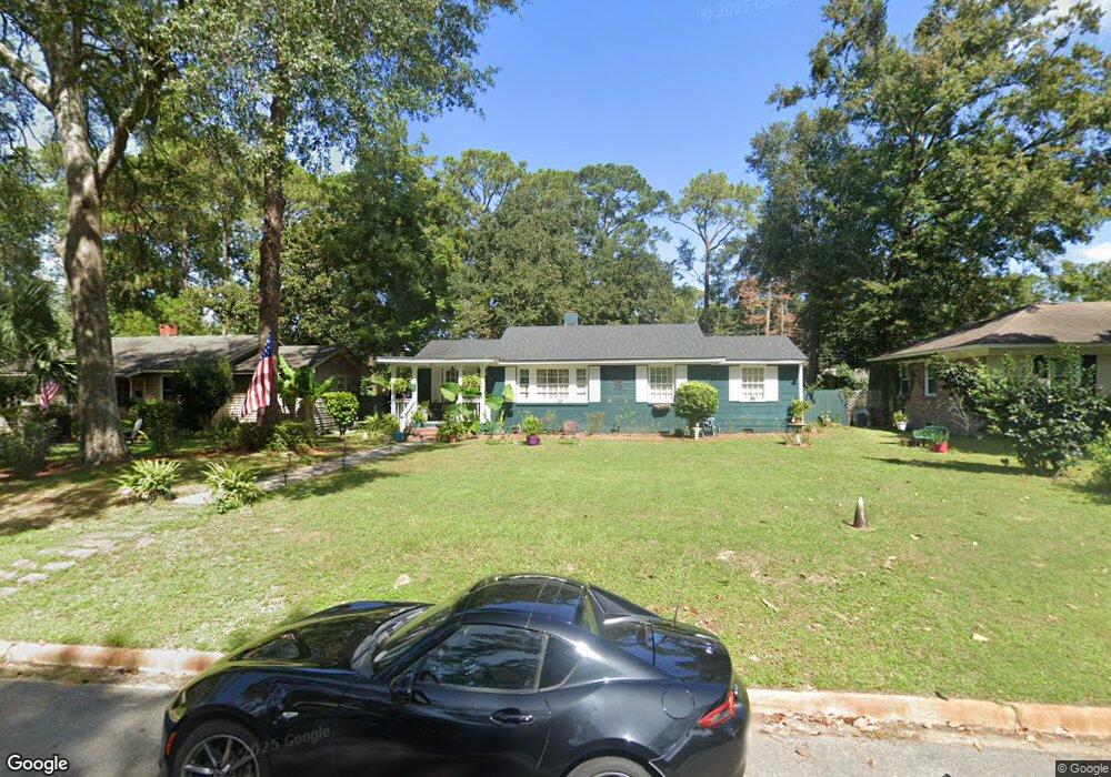 122 E 65th St, Savannah, GA 31405 - photo 1