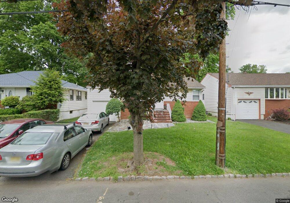 598 Birchwood Rd, Linden, NJ 07036 - photo 1