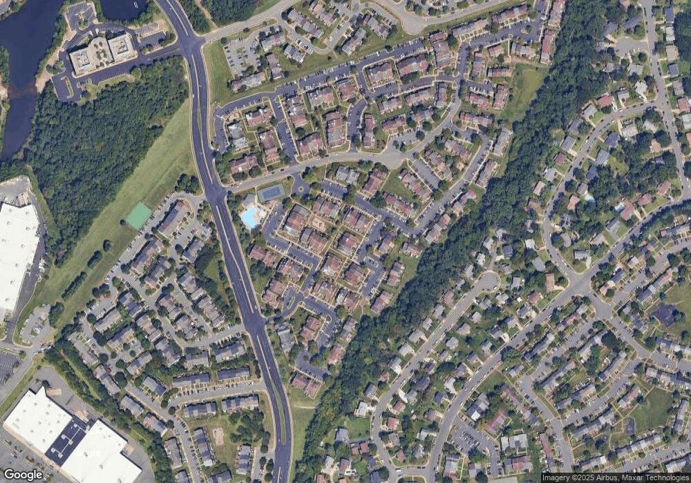 7620 Jordon Hollow Ct, Manassas, VA 20109 - photo 1