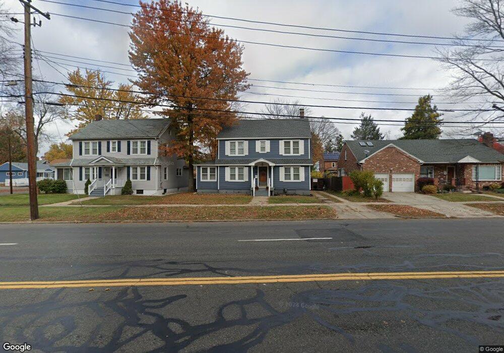 1150 Sumner Ave, Springfield, MA 01118 - photo 1