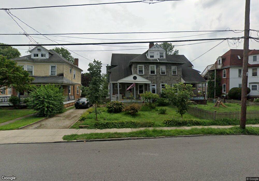 54 E Stewart Ave, Lansdowne, PA 19050 - photo 1