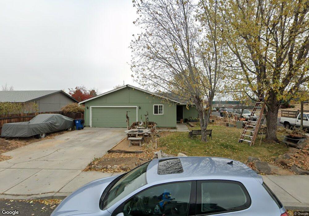 738 SW 26th St, Redmond, OR 97756 - photo 1