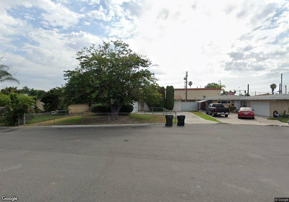 926 S Kenmore St, Anaheim, CA 92804 - photo 1