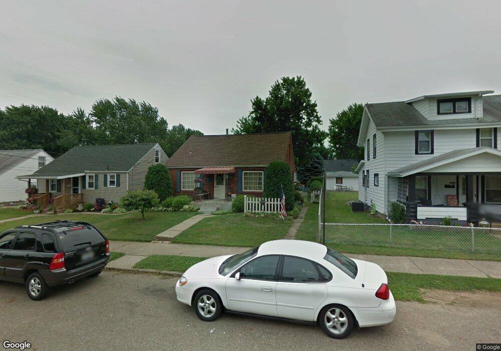 2826 10th St SW, Canton, OH 44710 - photo 1