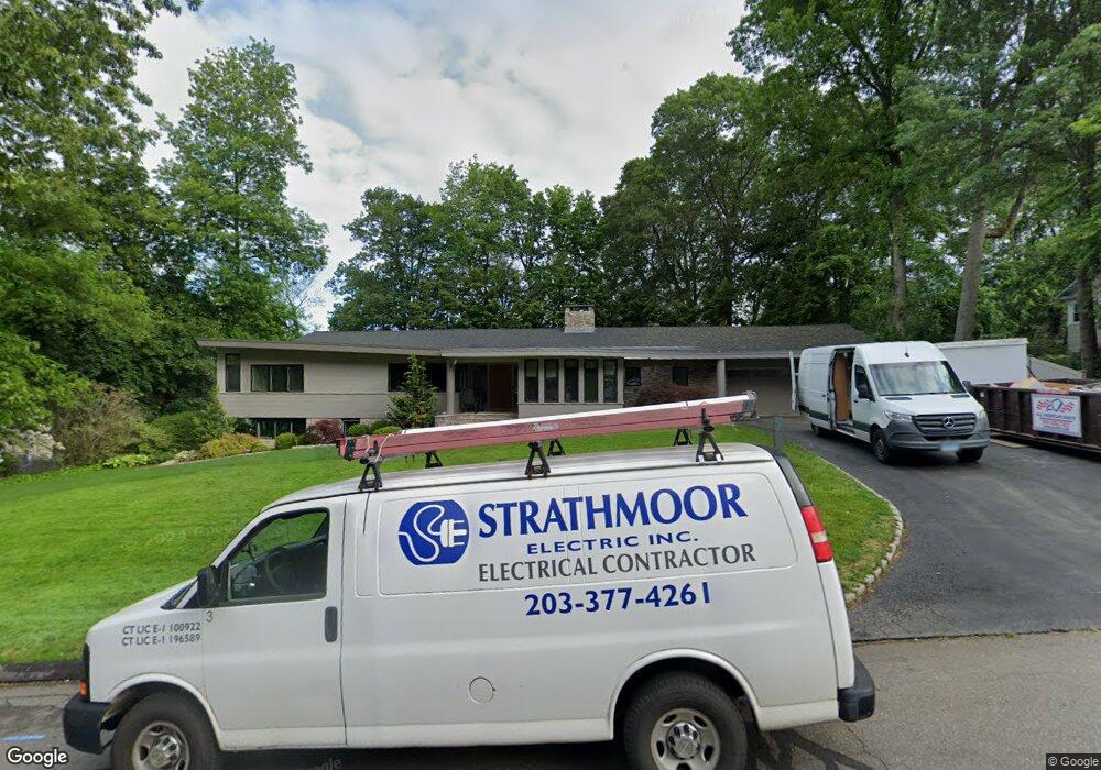 38 Meadowcrest Dr, Fairfield, CT 06825 - photo 1