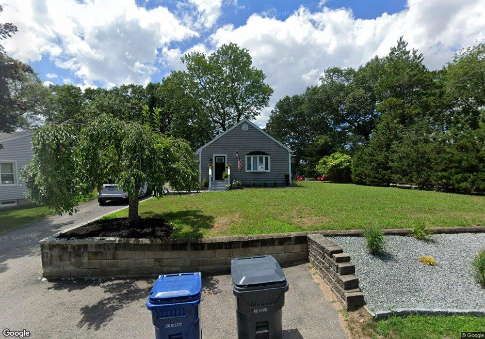 219 Oak Tree Ave, Warwick, RI 02886 - photo 1