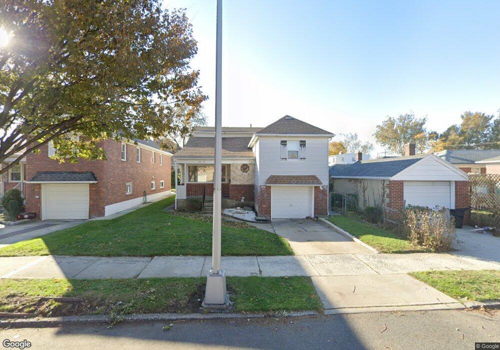 15112 25th Dr, Flushing, NY 11354 - photo 1