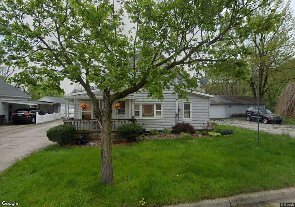 517 Merrick St, Adrian, MI 49221 - photo 1