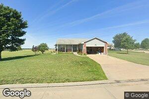801 S Meadows Dr, Hesston, KS 67062