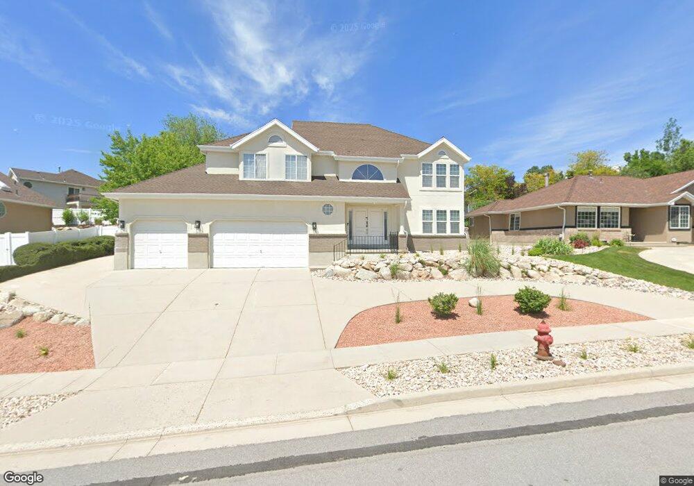 1927 E Wasatch Blvd, Sandy, UT 84092 - photo 1