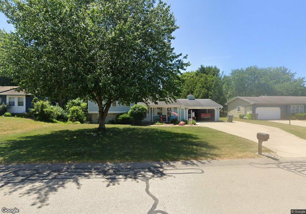 2511 Appleton Dr NE, Grand Rapids, MI 49525 - photo 1