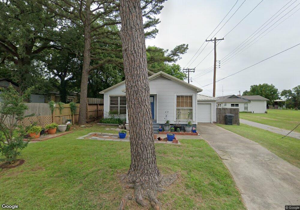 11 R St SW, Ardmore, OK 73401 - photo 1