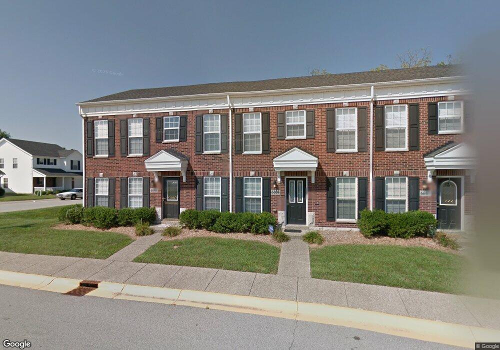 6603 Arbor Creek Dr unit 114, Louisville, KY 40228 - photo 1