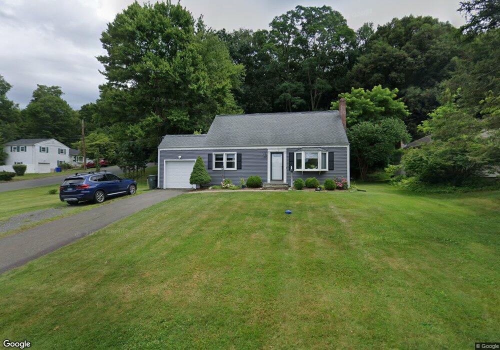 215 Brentwood Rd, Newington, CT 06111 - photo 1