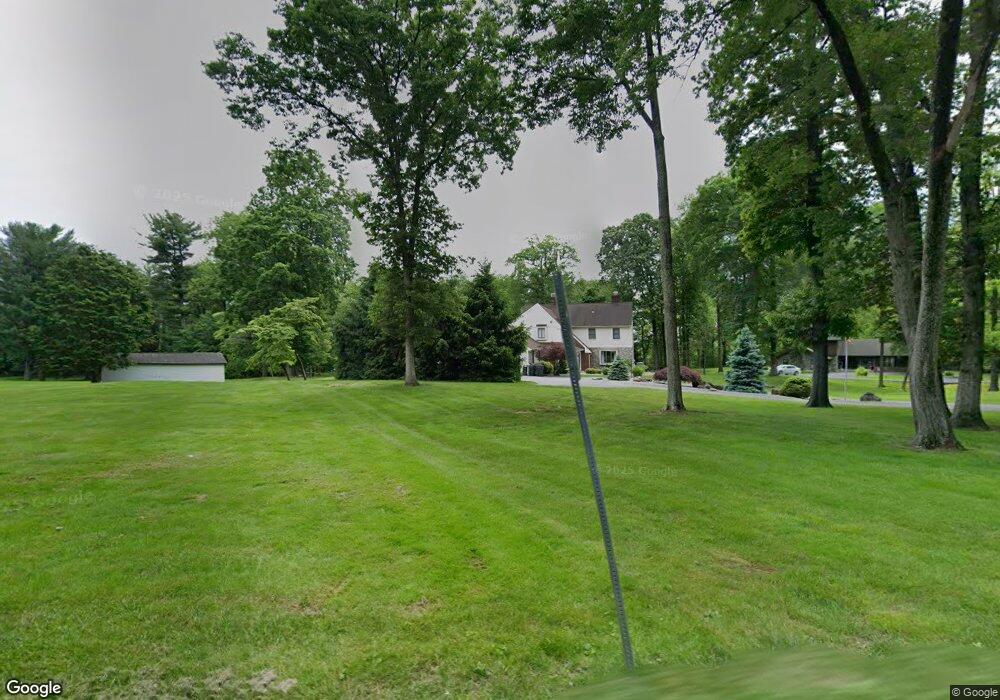 5620 Cetronia Rd, Allentown, PA 18106 - photo 1