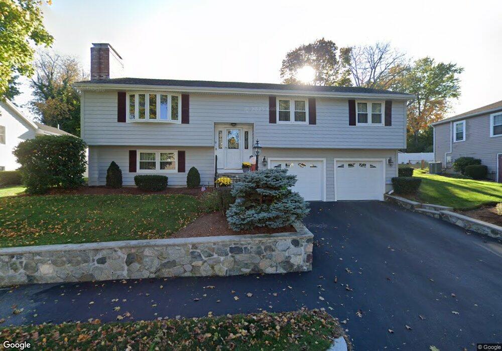 8 Aricia Ln, Stoneham, MA 02180 - photo 1