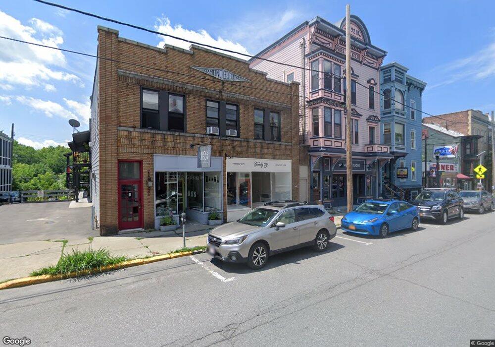 725 Warren St unit 727, Hudson, NY 12534 - photo 1