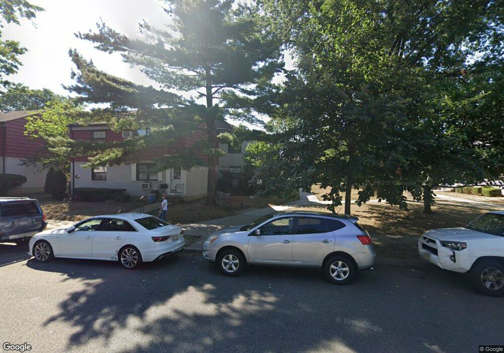 13728 68th Dr unit B, Flushing, NY 11367 - photo 1