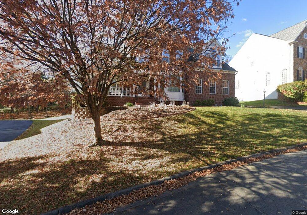 21533 Glebe View Dr, Broadlands, VA 20148 - photo 1