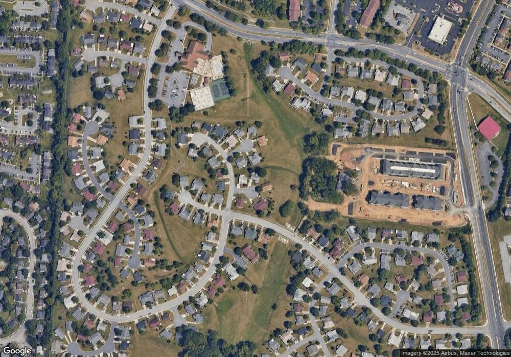 6904 Balsam Ct, Frederick, MD 21703 - photo 1