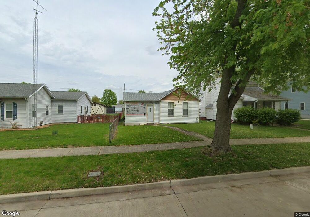 1008 Pulaski St, Lincoln, IL 62656 - photo 1