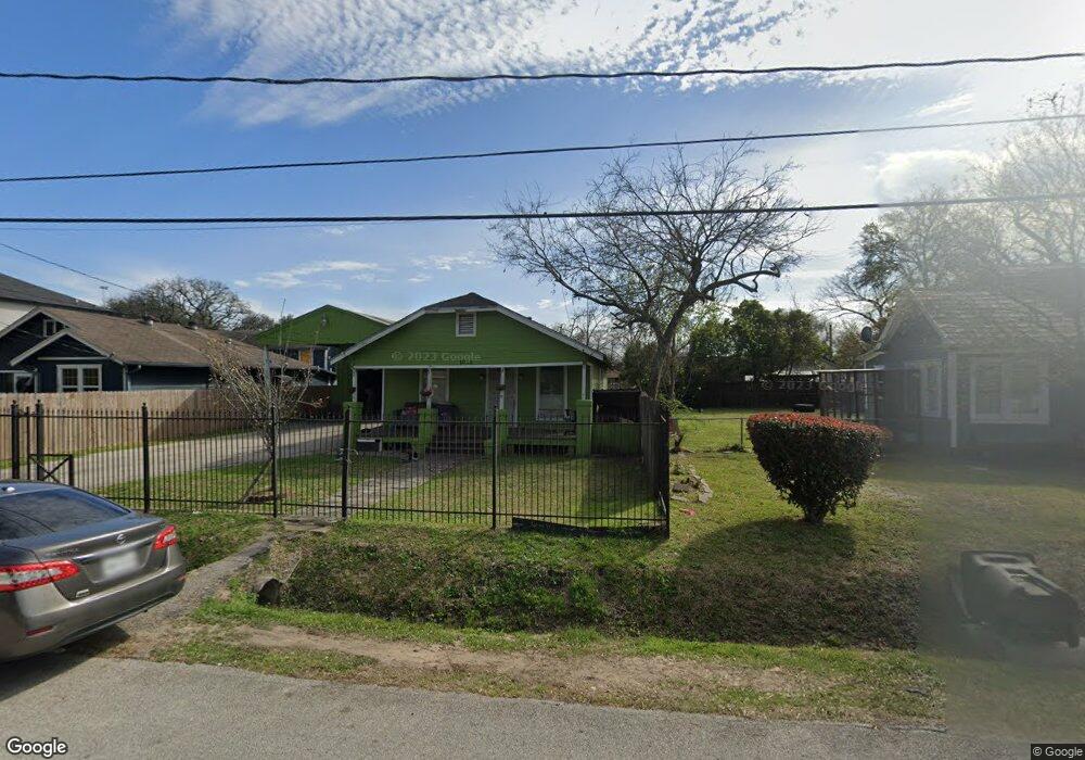 1008 Melbourne St, Houston, TX 77022 - photo 1