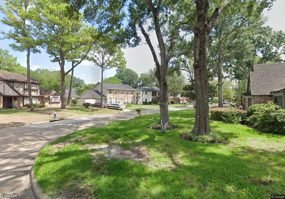 5046 Oak Shadows Dr, Houston, TX 77091 - photo 1