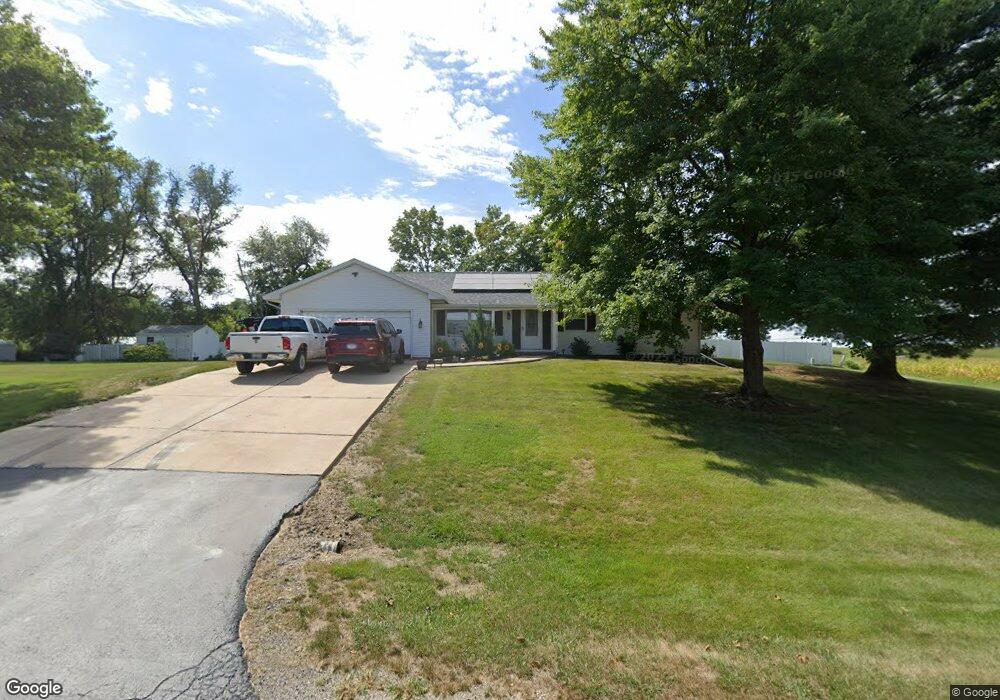 4378 Evergreen Dr, Galesburg, IL 61401 - photo 1