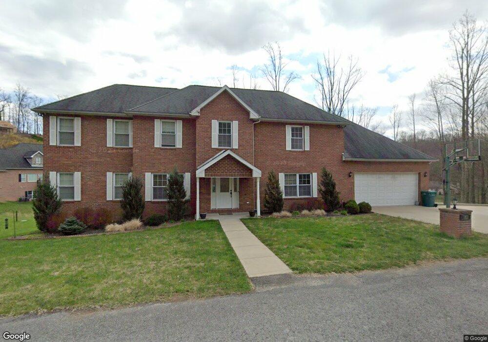 385 Diamond Cove Rd, Bridgeport, WV 26330 - photo 1