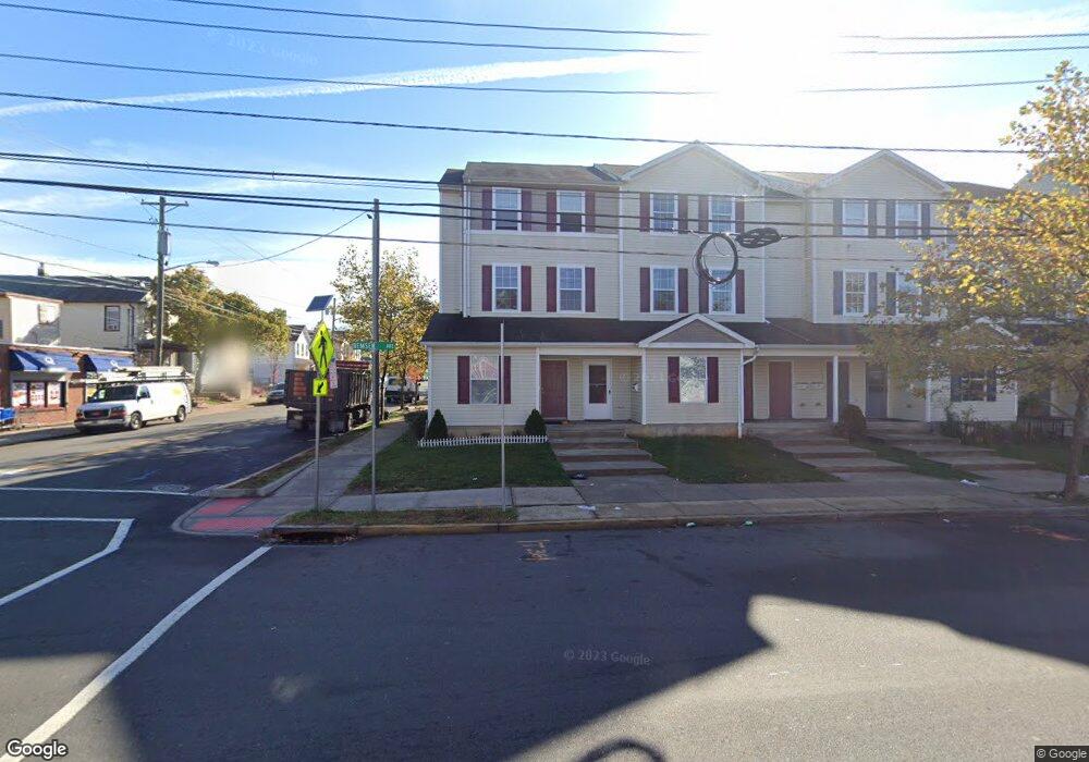 110B Remsen Ave unit 2, New Brunswick, NJ 08901 - photo 1