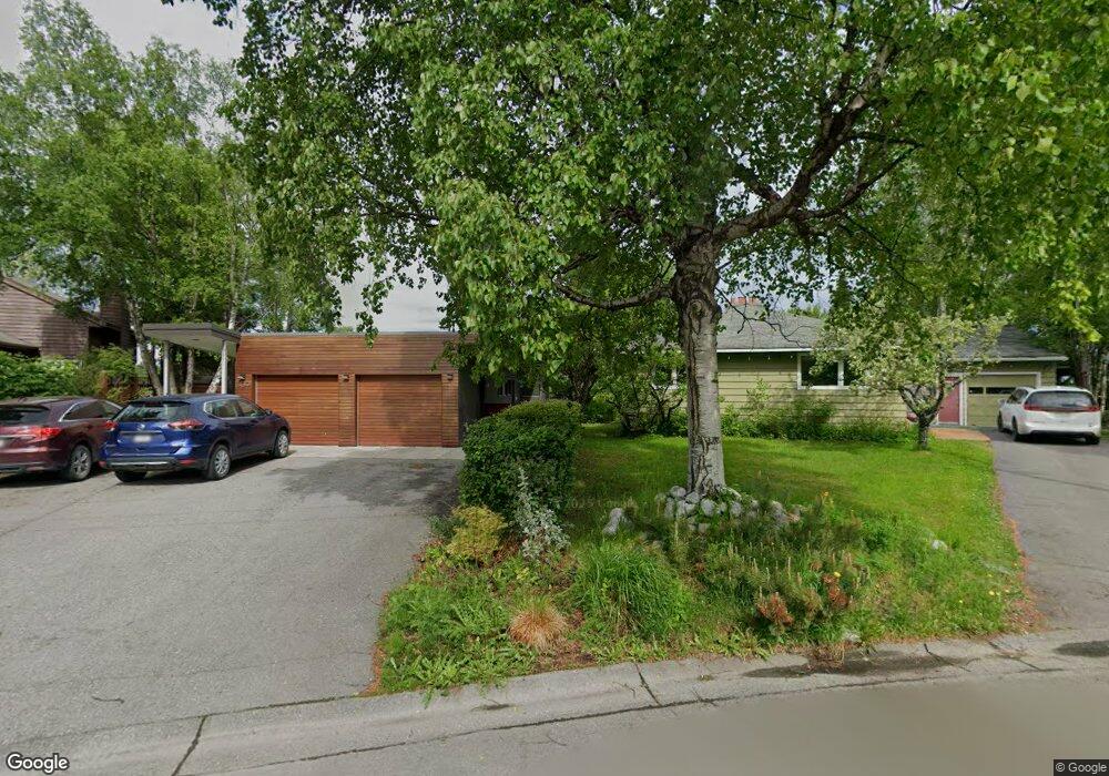 1307 Hillcrest Dr unit 4, Anchorage, AK 99503 - photo 1