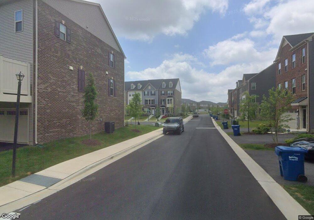 7903 Robinson Manor Rd unit C, Brandywine, MD 20613 - photo 1