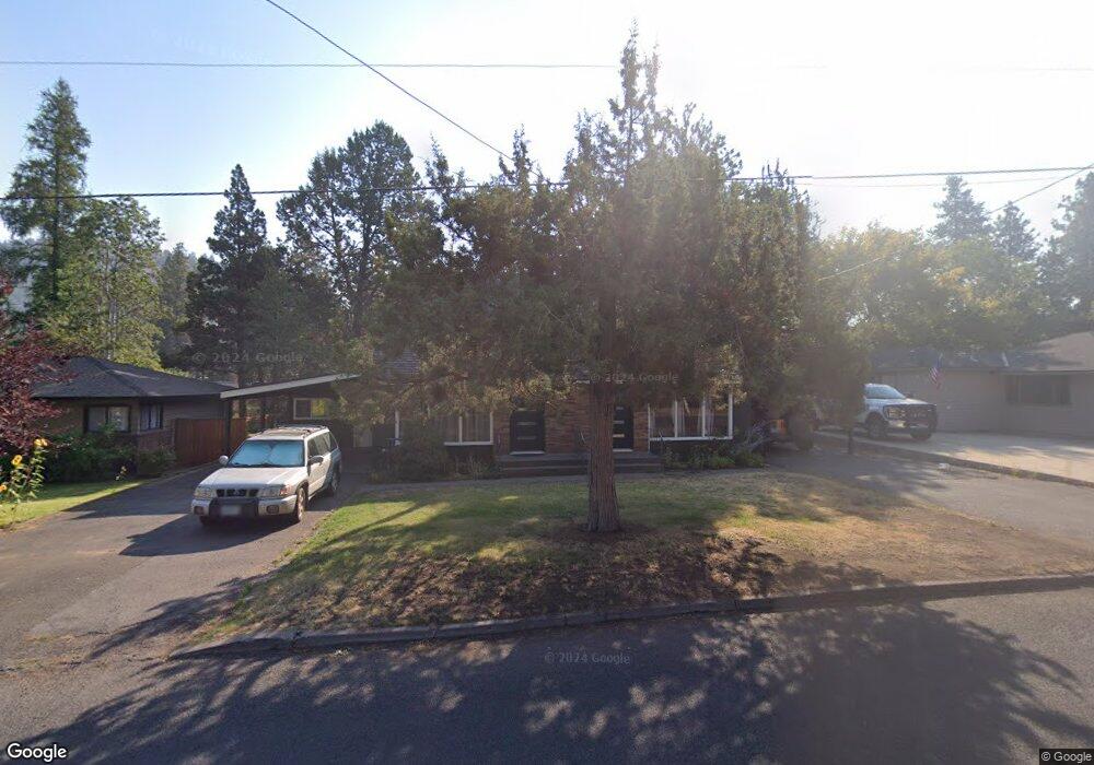 654 NE 10th St, Bend, OR 97701 - photo 1