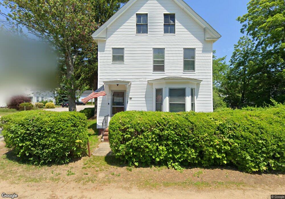 2 Blake St, Rochester, NH 03867 - photo 1