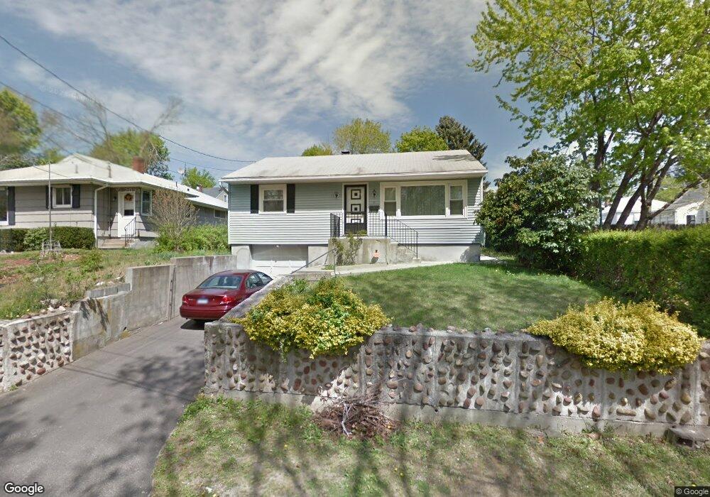 18 Woodstock St, Waterbury, CT 06704 - photo 1