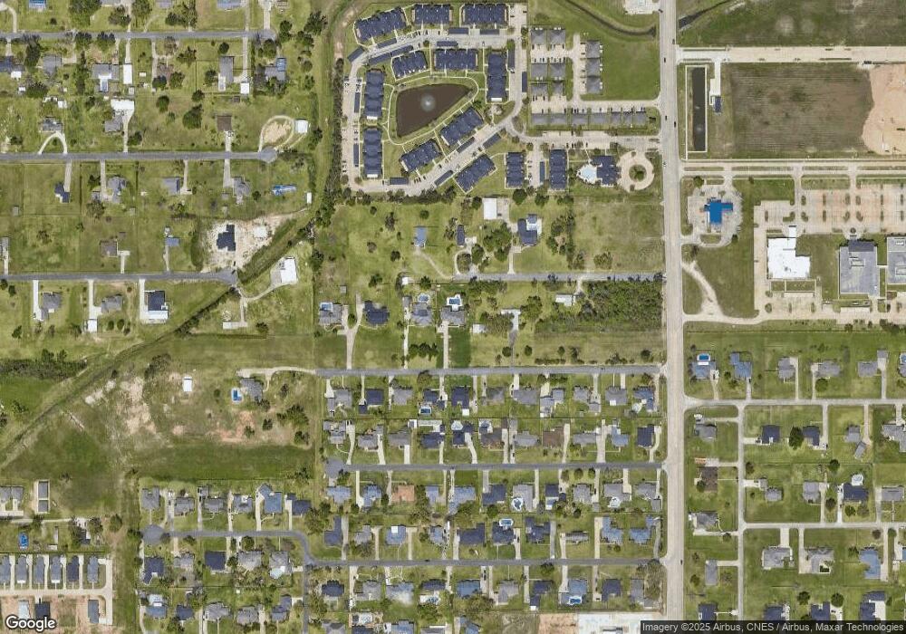 1902 Linden Ln, Lake Charles, LA 70605 - photo 1