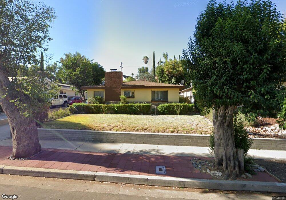 20970 Costanso St, Woodland Hills, CA 91364 - photo 1